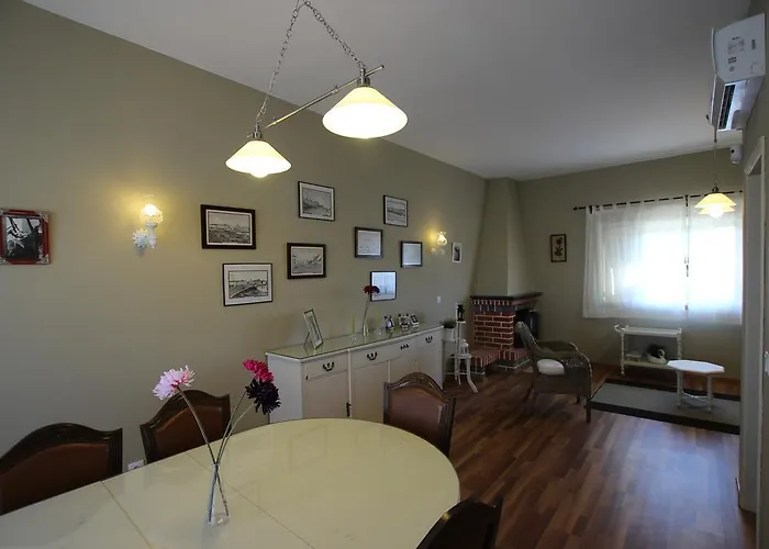 Vale Da Rosa Casa de Férias *